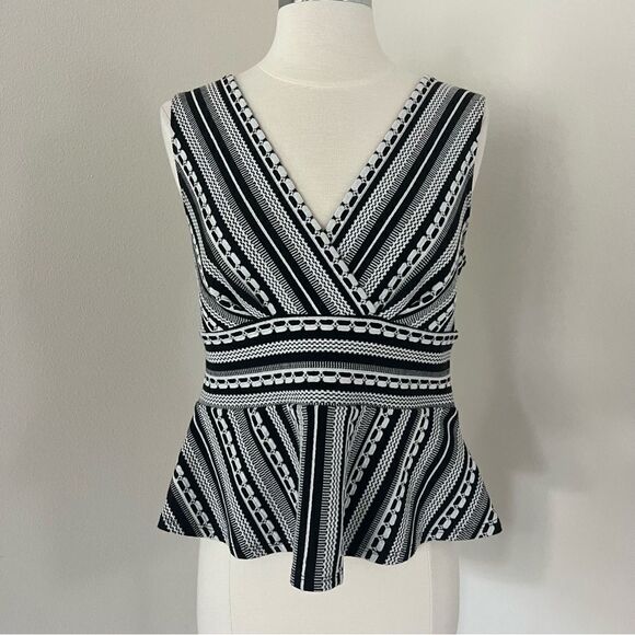 ANTHROPOLOGIE Vanessa Virginia black and white Upton peplum tank top SP - Picture 3 of 8